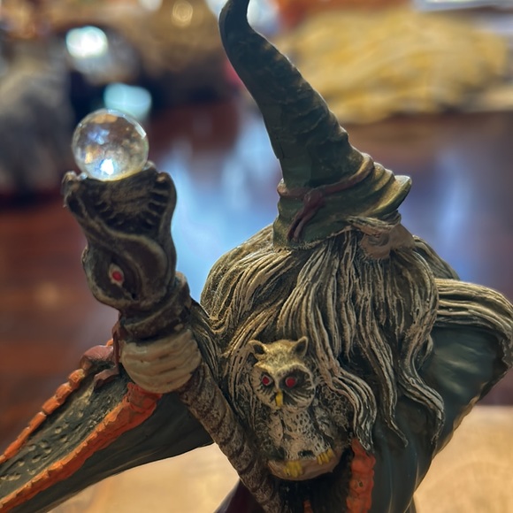 Spoontiques Wizard Owl Holding a Staph with Crystal Ball Statue Figurine Vintage - Picture 3 of 12